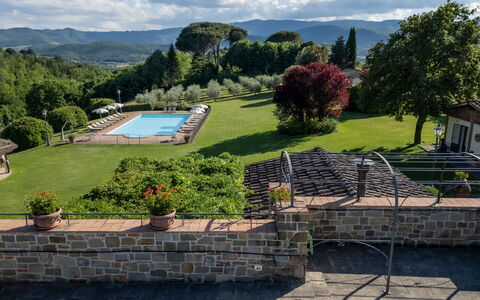 Villa Sant' Angelo: Arbre, Arbuste, Biens, Station De Montagne, Eco Hôtel, Ferme, Aménagement Paysager, Jardin, Plantation, Hacienda