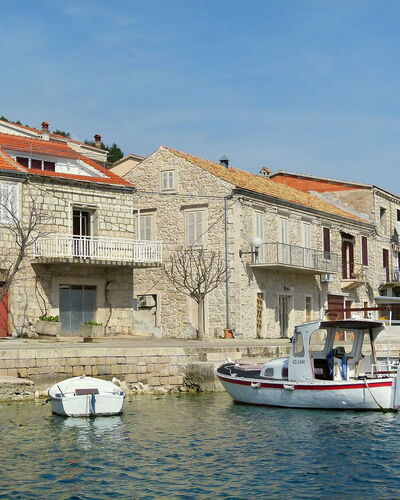 Repak: Transport De L'Eau, Voie Navigable, Propriété, Ville, Bateau, Port, L'Eau, Maison, Véhicule, Bâtiment