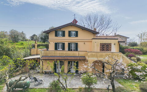 Casa Gianna: Maison, Zone Résidentielle, Domicile, Toit, Biens, Chalet, Jardin, Hacienda, Villa, Balcon