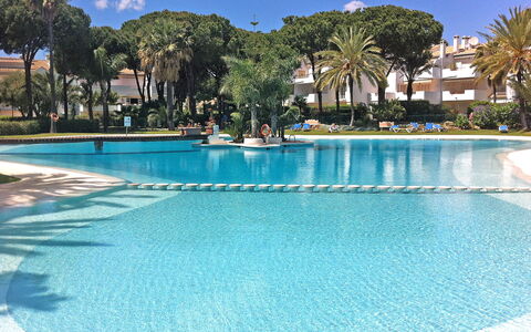El Presidente: Piscine, Propriété, Recours, Vacances, Bleu Azur, Loisir, L'Eau, Immobilier, Ville Resort, Bâtiment