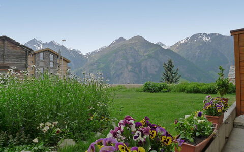 Sierra Vista: Paysage Naturel, Montagnes Relief, Montagne, Chaîne De Montagnes, Fleur, Alpes, Jardin, Herbe, Printemps, Région Sauvage