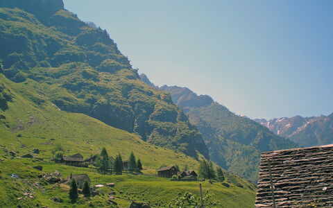 Rustico Dell'Orino: Montagnes Relief, Montagne, Montagnes, Station De Montagne, Chaîne De Montagnes, Ciel, Vert, Colline, Vallée, Alpes