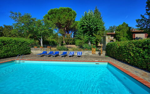 Casale Ambra: Piscine, Propriété, Biens, Immobilier, Loisir, Maison, Bâtiment, Villa, Vacances, Herbe