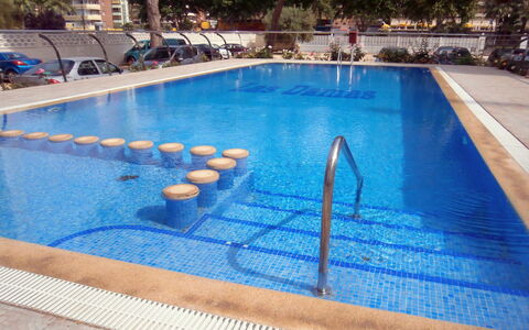 Las Damas: Piscine, Propriété, Loisir, Centre De Loisirs, L'Eau, Immobilier, Caractéristique De L'Eau, Vacances, Des Loisirs, Maison