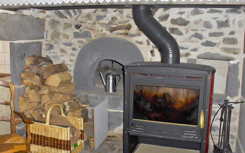O'Petit Bonheur: Foyer, Poêle À Bois, Chaleur, Cheminée, Maconnerie Four, Pièce, Électroménager