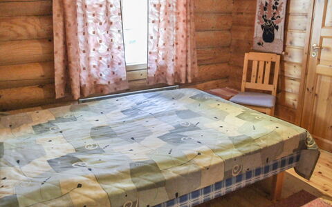 Kujalan Lomat 2: Bois, Chambre, Sol, Sol, Meubles, Design Intérieur, Drap De Lit, Lit, Pièce, Literie