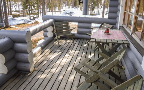 Kujalan Lomat 2: Bois, Plate-Forme, Porche, Mobilier De Jardin, Dur, Planche, Cabane En Rondins, Tache De Bois, Chaise, Patio