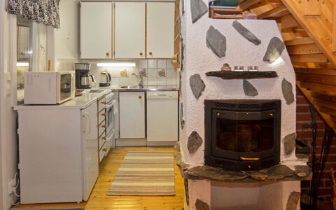 Varsta: Bois, Neige, Chalet, L'Hiver, Toit, Domicile, Gelé, Cabane En Rondins, Siding, Pente