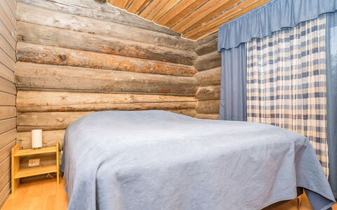 Pajalan Honka: Bois, Sol, Sol, Design Intérieur, Plafond, Linge, Parquet, Pièce, Chambre, Lit
