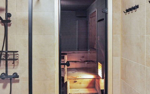 Piilola Nr 2: Sol, Sol, Design Intérieur, Pièce, Plomberie, Tuile, Luminaire Plomberie, Porte De Douche, Salle De Bains, Verre