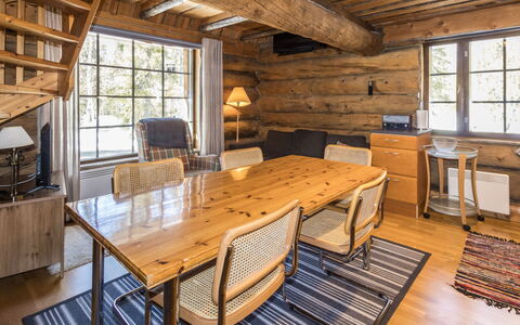 Örtsylä a: Bois, Neige, L'Hiver, Chalet, Gelé, Domicile, Cabane En Rondins, Mélèze, Siding