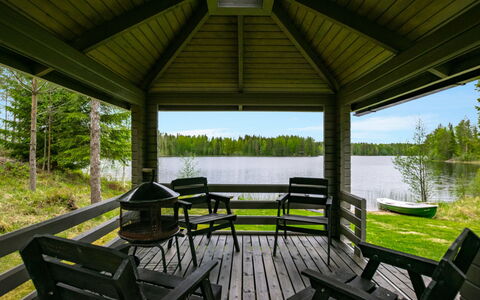 Lehtikuusenranta: Bois, L'Hiver, Neige, Domicile, Chalet, Gelé, Siding, Cabane En Rondins, La Glace