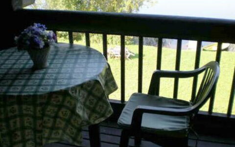 6144: Meubles, Chaise, Mobilier De Jardin, Ombre, Balcon, Tableau De Plein Air, Tache De Bois, Dur, Porche