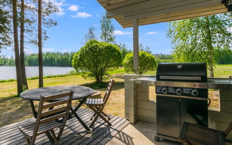 Auvola: Bois, Neige, Chalet, L'Hiver, Toit, Domicile, Gelé, Cabane En Rondins, Siding, Pente