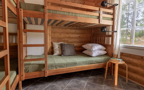 Iltarusko: Lit Superposé, Meubles, Lit, Bois, Chambre, Sol, Sol, Design Intérieur, Plafond, Dortoir