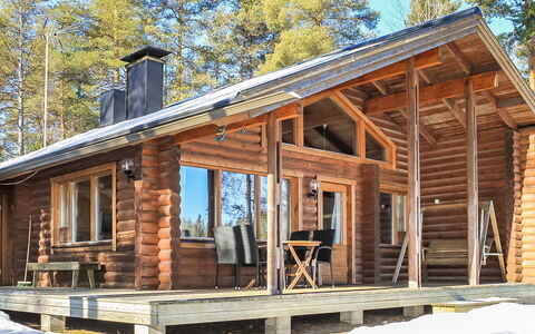 Mäntyniemi: Bois, Neige, L'Hiver, Chalet, Gelé, Domicile, Cabane En Rondins, Mélèze, Siding
