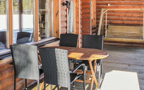 Mäntyniemi: Bois, Neige, L'Hiver, Chalet, Gelé, Domicile, Cabane En Rondins, Mélèze, Siding