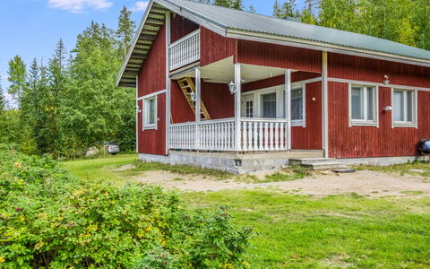 Otsola: Bois, Neige, L'Hiver, Chalet, Gelé, Domicile, Cabane En Rondins, Mélèze, Siding