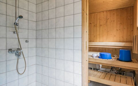 Otsola: Bois, Neige, L'Hiver, Chalet, Gelé, Domicile, Cabane En Rondins, Mélèze, Siding