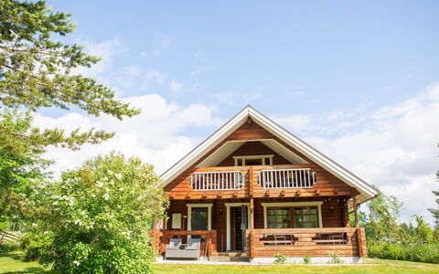 Ranta-Lemettilä: Domicile, Maison, Chalet, Toit, Siding, Ferme, Porche, Cabane En Rondins, Biens, Batiments Jardin
