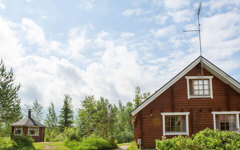 Ranta-Lemettilä: Herbe, Bâtiment, Maison, Domicile, Chalet, Toit, Arbuste, Architecture, Zone Rurale