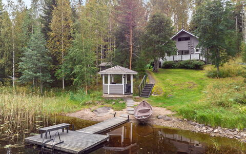 Kiikkukallio: Bois, Neige, Chalet, L'Hiver, Toit, Domicile, Gelé, Cabane En Rondins, Siding, Pente