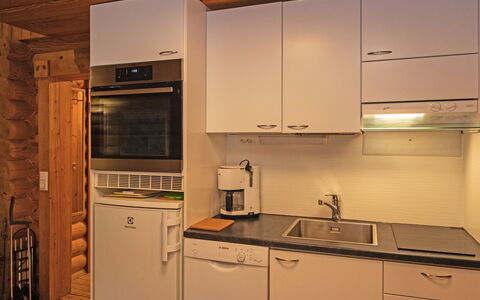 Varilan Lomamajat Nr2: Cuisine, Appareil De Cuisine, Principaux Appliance, Comptoir, Bois, Sol, Cabinetry, Design Intérieur, Électroménager, Sol