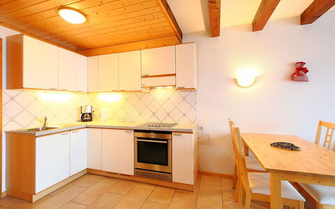 Villars 996: Pièce, Propriété, Bâtiment, Meubles, Design Intérieur, Maison, Plafond, Sol, Cuisine, Immobilier