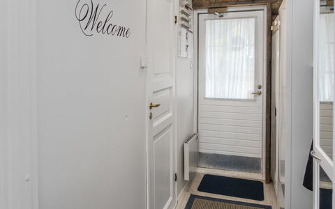 Revonaapa B13: Bois, Neige, Chalet, L'Hiver, Toit, Domicile, Gelé, Cabane En Rondins, Siding, Pente