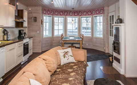 Vuosselinhovi C: Bois, Neige, Chalet, L'Hiver, Toit, Domicile, Gelé, Cabane En Rondins, Siding, Pente