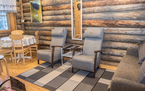 Saukkokumpu 3: Meubles, Sol, Bois, Sol, Design Intérieur, Chaise, Parquet, Pièce, Salon, Dur