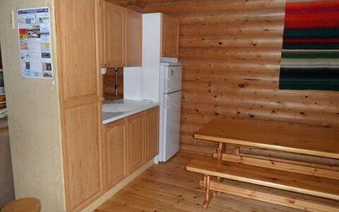 Harakanpesä: Bois, Neige, L'Hiver, Chalet, Gelé, Domicile, Cabane En Rondins, Mélèze, Siding