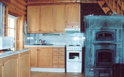 Harakanpesä: Bois, Neige, L'Hiver, Chalet, Gelé, Domicile, Cabane En Rondins, Mélèze, Siding
