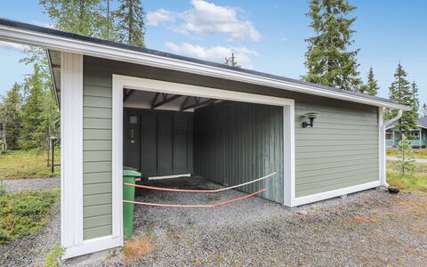 Rukan Taikavuosselin Helmi 8 B: Bois, Chalet, Cabane En Rondins, Forêt, Cabanon, Batiments Jardin, Mélèze, Des Bois, Tache De Bois