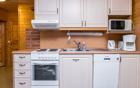 Rajala: Herbe, Maison, Chalet, Lot Terre, Domicile, Biens, Pelouse, Siding, Ferme, Porche