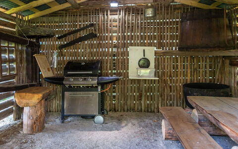 Pikkupuro: Bois, Chalet, Cabane En Rondins, Forêt, Cabanon, Batiments Jardin, Mélèze, Des Bois, Tache De Bois