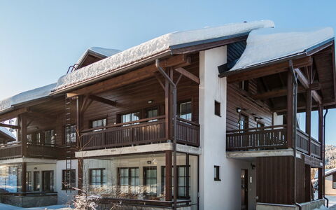 Point Vale 2 As 5: Bois, L'Hiver, Neige, Domicile, Chalet, Gelé, Siding, Cabane En Rondins, La Glace