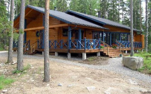 Mustikka: Herbe, Maison, Chalet, Lot Terre, Domicile, Biens, Pelouse, Siding, Ferme, Porche