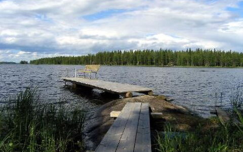 Puolukka: L'Eau, Ressources En Eau, Plan D'Eau, Voie Navigable, Banque, Cours D'Eau, Lac, Quai, Cotiers Et Relief Océaniques, Canal