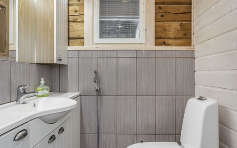 Eemilin Huvila: Bois, Neige, L'Hiver, Chalet, Gelé, Domicile, Cabane En Rondins, Mélèze, Siding