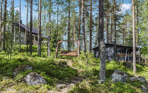 Eemilin Huvila: Bois, Neige, Chalet, L'Hiver, Toit, Domicile, Gelé, Cabane En Rondins, Siding, Pente