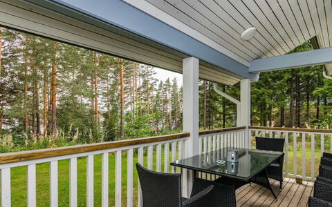 Kuutti: Bois, Neige, Chalet, L'Hiver, Toit, Domicile, Gelé, Cabane En Rondins, Siding, Pente