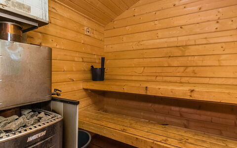 Kuutti: Bois, Neige, L'Hiver, Chalet, Gelé, Domicile, Cabane En Rondins, Mélèze, Siding