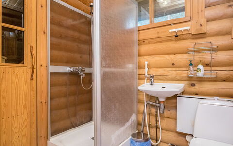 Etelärinne: Bois, Neige, L'Hiver, Chalet, Gelé, Domicile, Cabane En Rondins, Mélèze, Siding