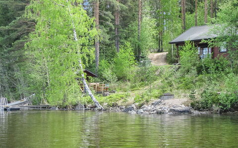 Illanvirkku: Bois, Neige, L'Hiver, Chalet, Gelé, Domicile, Cabane En Rondins, Mélèze, Siding