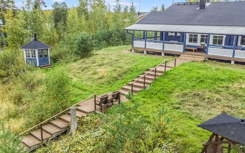 Kanervarinne: Bois, Chalet, Cabane En Rondins, Forêt, Cabanon, Batiments Jardin, Mélèze, Des Bois, Tache De Bois