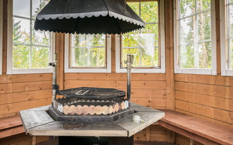 Kanervarinne: Bois, Chalet, Cabane En Rondins, Forêt, Cabanon, Batiments Jardin, Mélèze, Des Bois, Tache De Bois