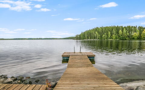 Kanervarinne: Bois, Chalet, Cabane En Rondins, Forêt, Cabanon, Batiments Jardin, Mélèze, Des Bois, Tache De Bois