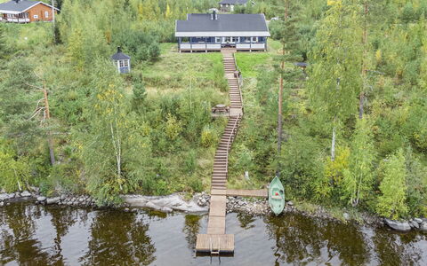 Kanervarinne: Bois, Chalet, Cabane En Rondins, Forêt, Cabanon, Batiments Jardin, Mélèze, Des Bois, Tache De Bois