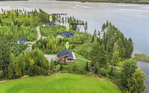 Kanervarinne: Bois, Chalet, Cabane En Rondins, Forêt, Cabanon, Batiments Jardin, Mélèze, Des Bois, Tache De Bois